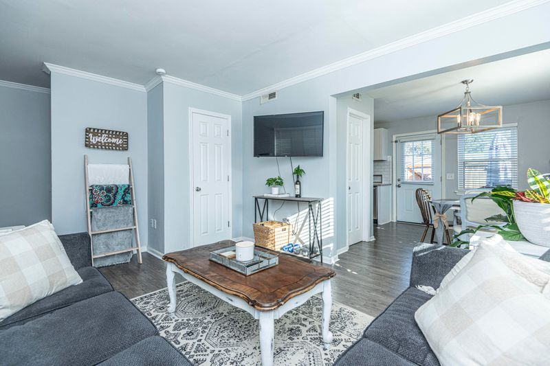415 Parkdale Dr #11-D, Charleston, SC 29414