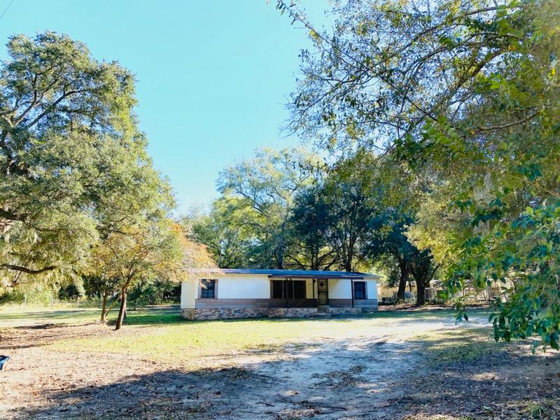 1002 Kirby Dr, Moncks Corner, SC 29461