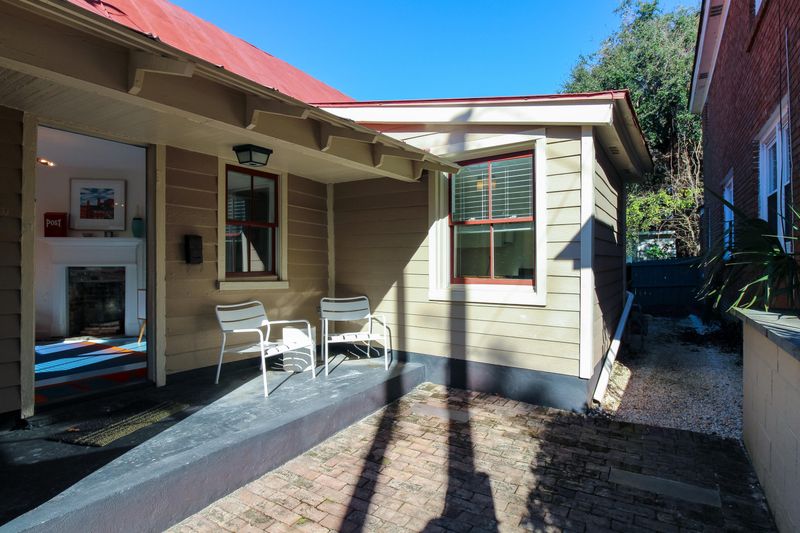 300 Ashley Ave, Charleston, SC 29403