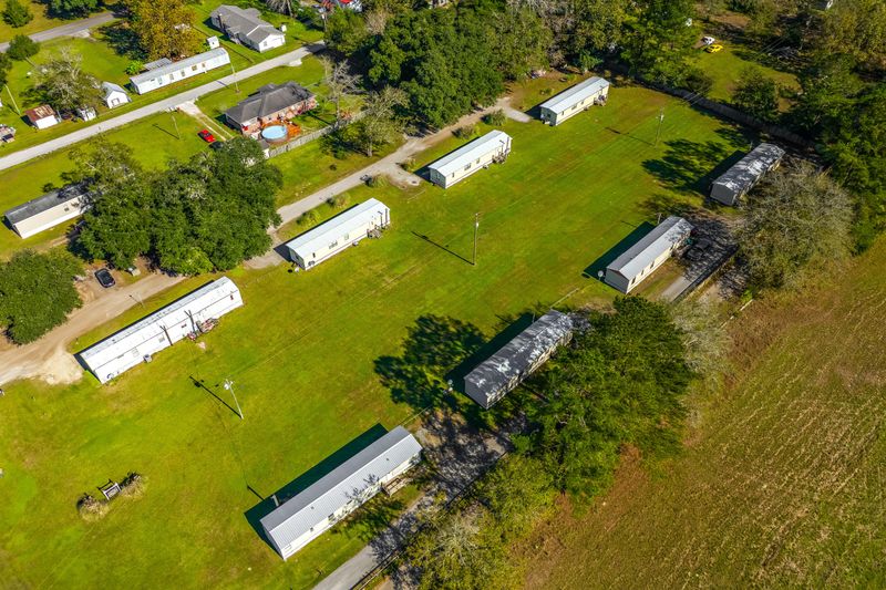 2016 S Live Oak Dr, Moncks Corner, SC 29461