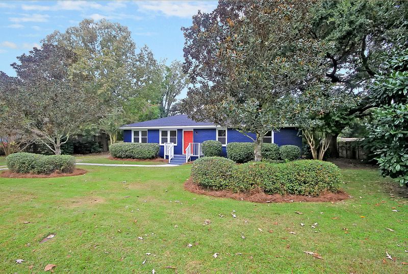 1128 Quail Dr, Charleston, SC 29412