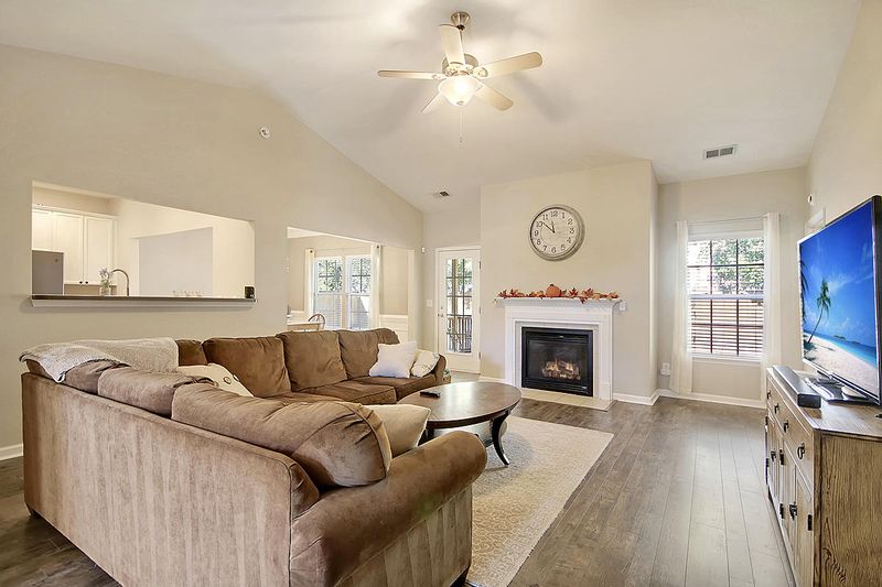 5271 Stonewall Dr, Summerville, SC 29485
