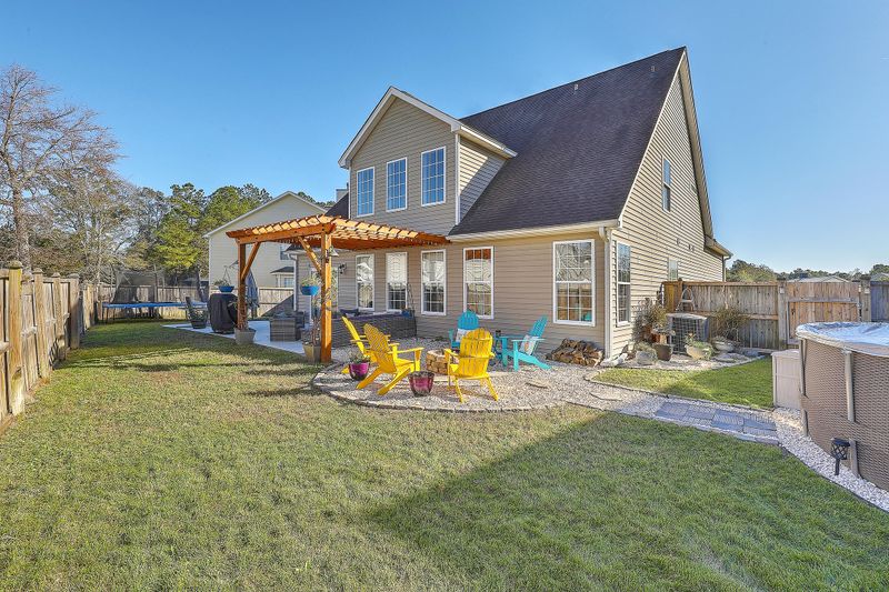 211 Sabal Palmetto Ct, Moncks Corner, SC 29461