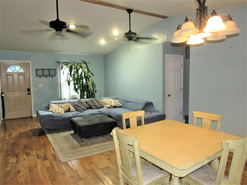 104 Inverness Ct, Summerville, SC 29483