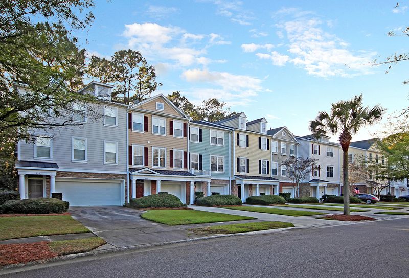 264 Fair Sailing Rd, Mount Pleasant, SC 29466