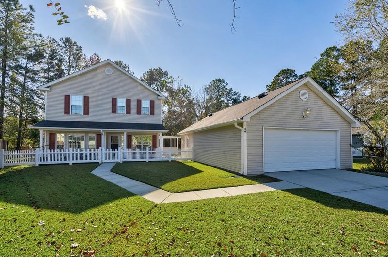 156 Jupiter Ln, Summerville, SC 29483
