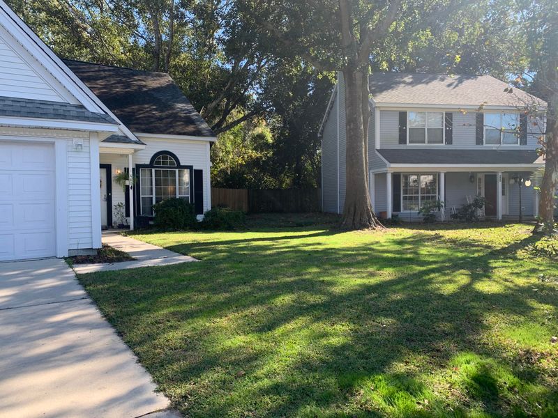 488 Springfield Rd, Mount Pleasant, SC 29464
