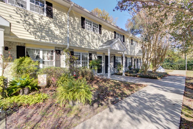 507 Stinson Dr #G5, Charleston, SC 29407