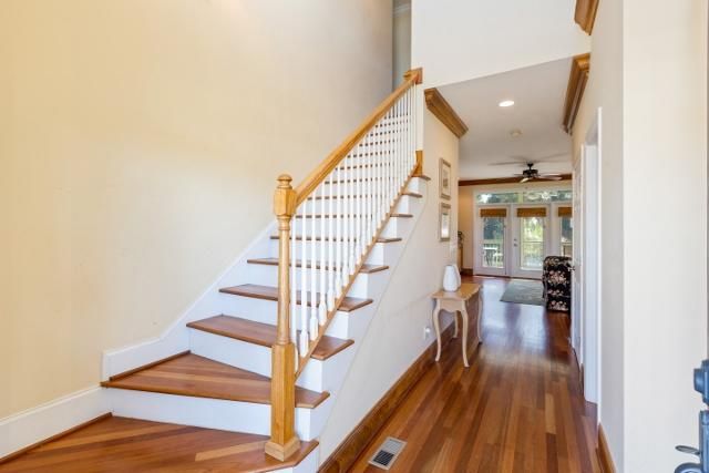 514 Pompano St, Edisto Island, SC 29438