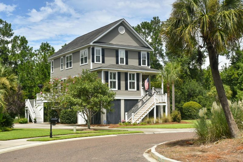 2338 N Creek Dr, Mount Pleasant, SC 29466