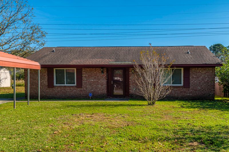 310 Mulberry Dr, Summerville, SC 29486