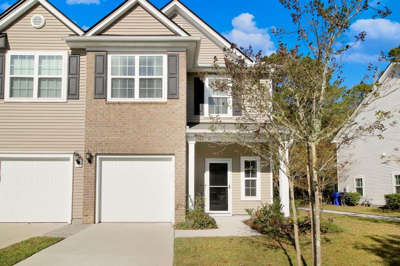 1092 Bennington Dr, Charleston, SC 29492
