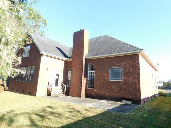 305 Lindrick Ct, Charleston, SC 29414