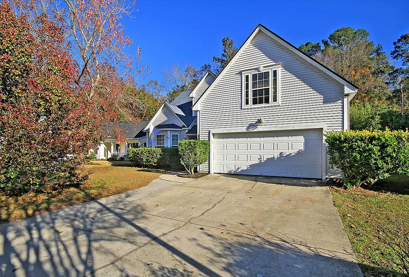 205 Ashford Cir, Summerville, SC 29485