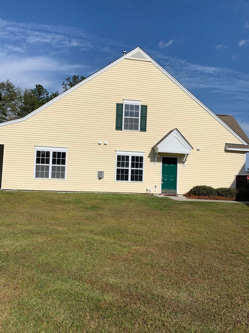 400 Buckthorn Cir, Summerville, SC 29483