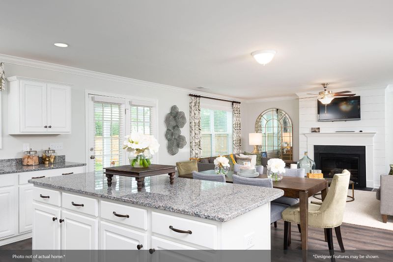 138 Percheron Dr, Summerville, SC 29486