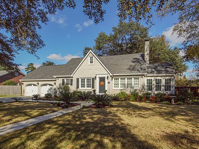 108 Bonnoitt St, Moncks Corner, SC 29461