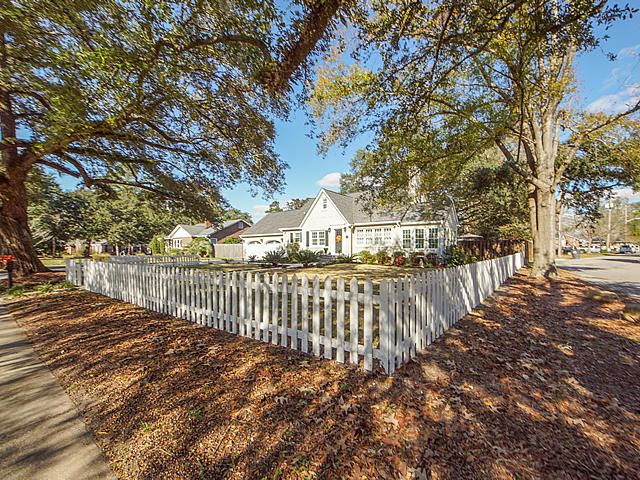 108 Bonnoitt St, Moncks Corner, SC 29461