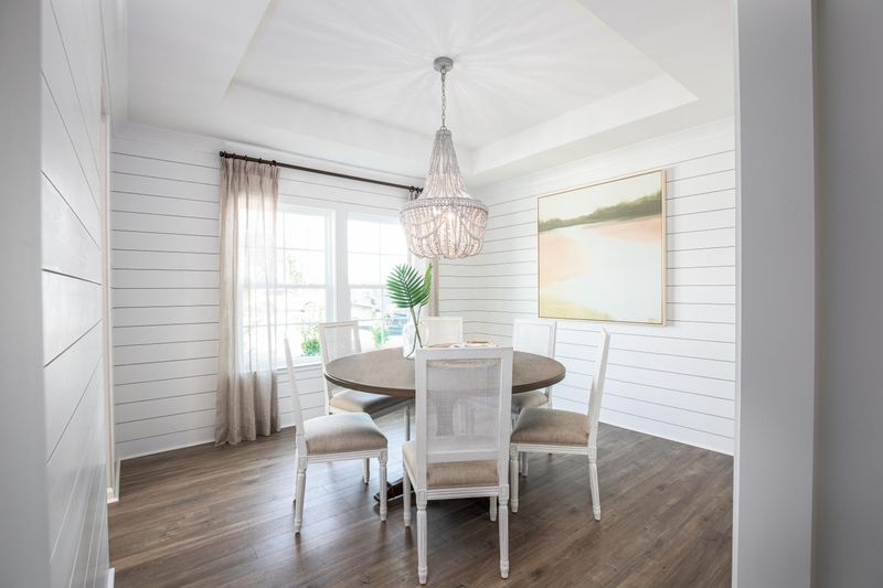109 Haverhill St, Summerville, SC 29486