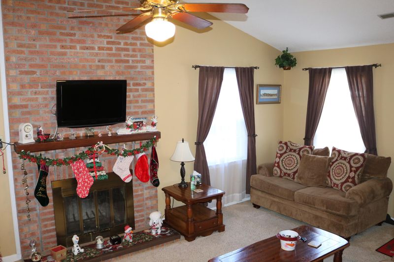 112 Hamlet Rd, Summerville, SC 29483
