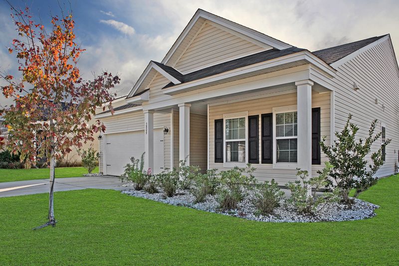 3809 Sourwood Ct, Ladson, SC 29456