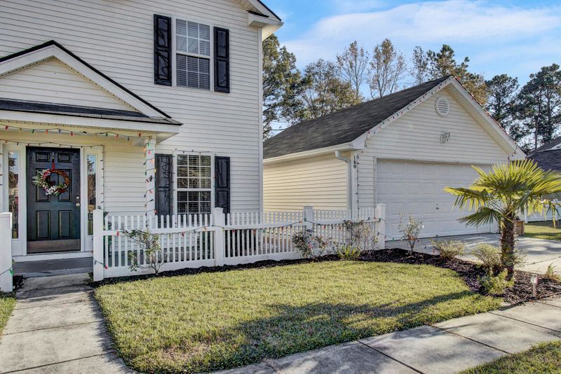 160 Jupiter Ln, Summerville, SC 29483