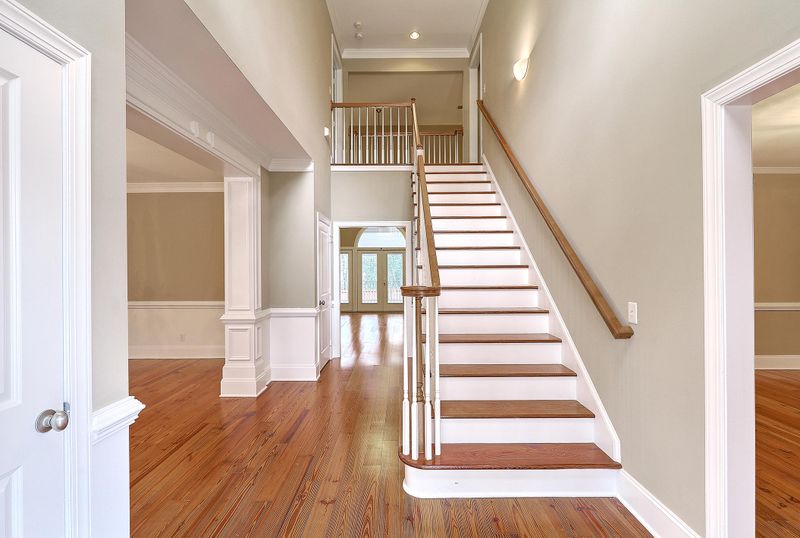 104 Guilford Dr, Summerville, SC 29483