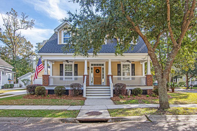 2313 High Tide Dr, Charleston, SC 29414