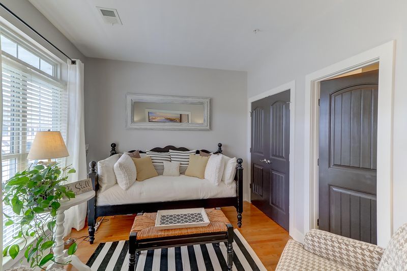 1902 Hopeman Ln, Mount Pleasant, SC 29466