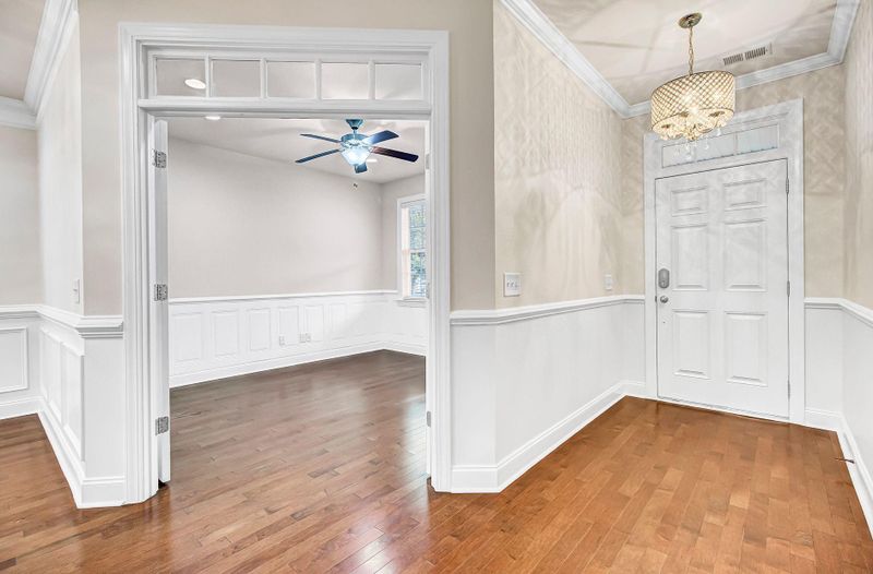 5400 Clairmont Ln, North Charleston, SC 29420