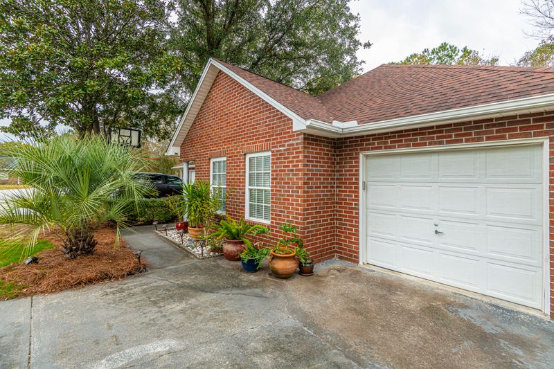 61 Arbor Tc, Charleston, SC 29414