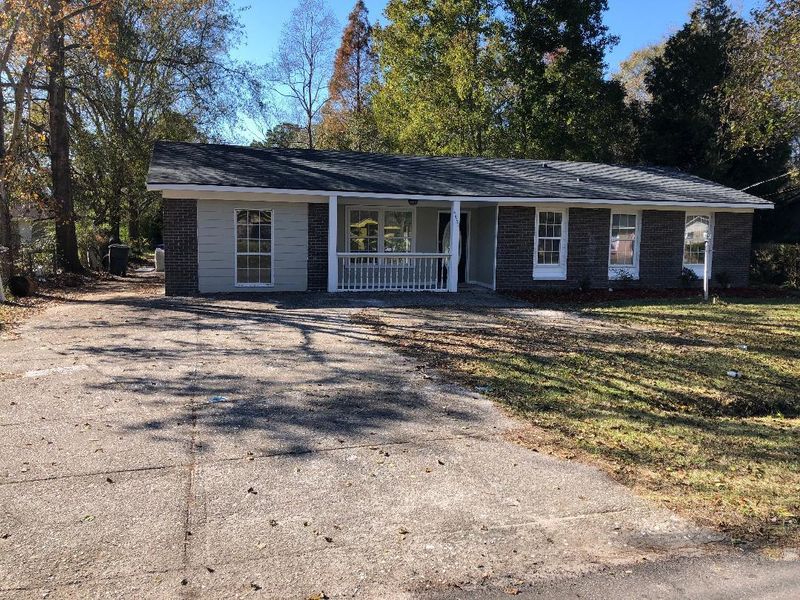 4437 Clovewood St, Ladson, SC 29456