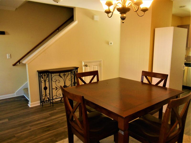 9152 Maple Grove Dr, Summerville, SC 29485