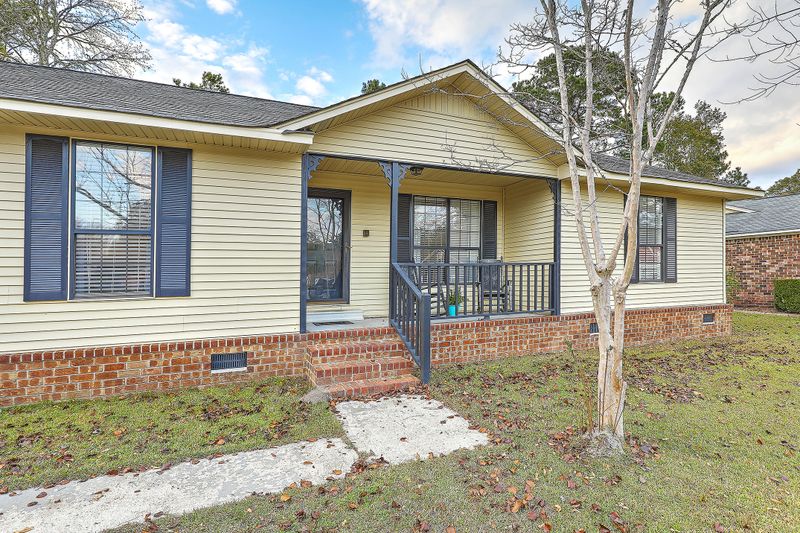 1421 Foxtail Pine Rd, Ladson, SC 29456