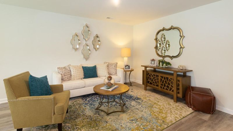 4702 N Palm View Cir, North Charleston, SC 29418