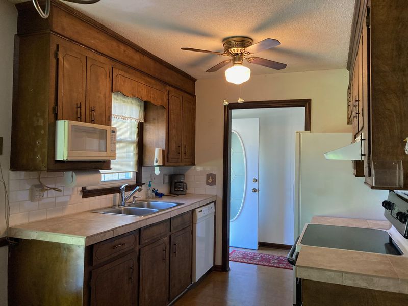 123 Williams Ct, Goose Creek, SC 29445