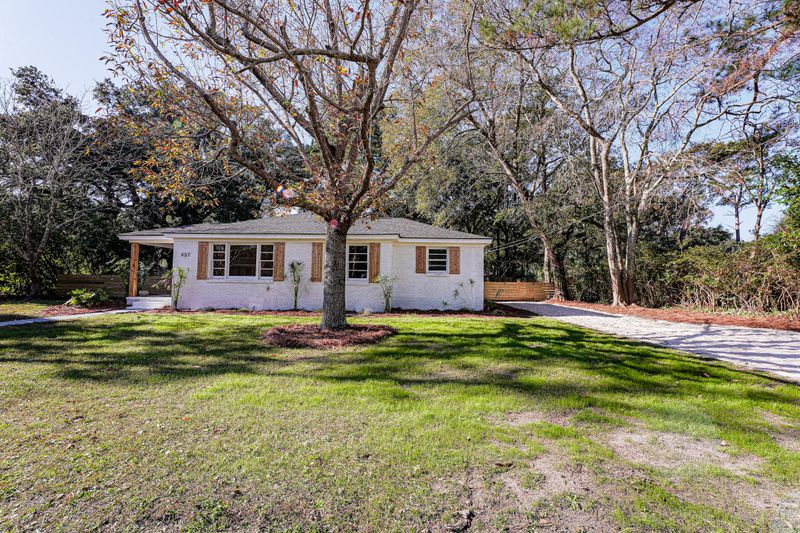 857 Santee St, Charleston, SC 29412