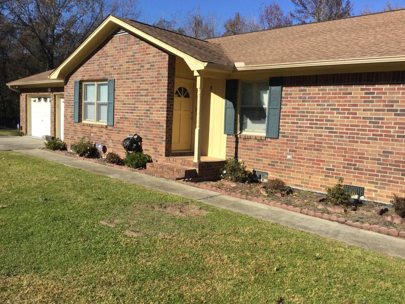 562 Jingo Cir, Moncks Corner, SC 29461