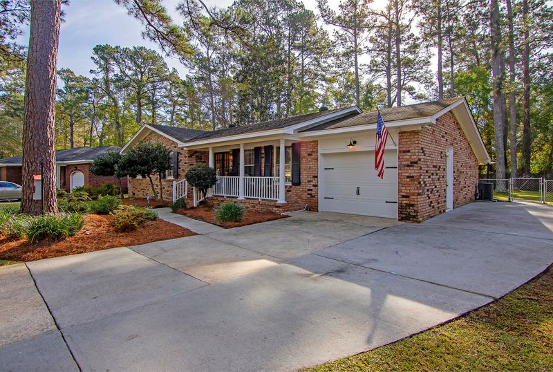 112 Niblick Rd, Summerville, SC 29483