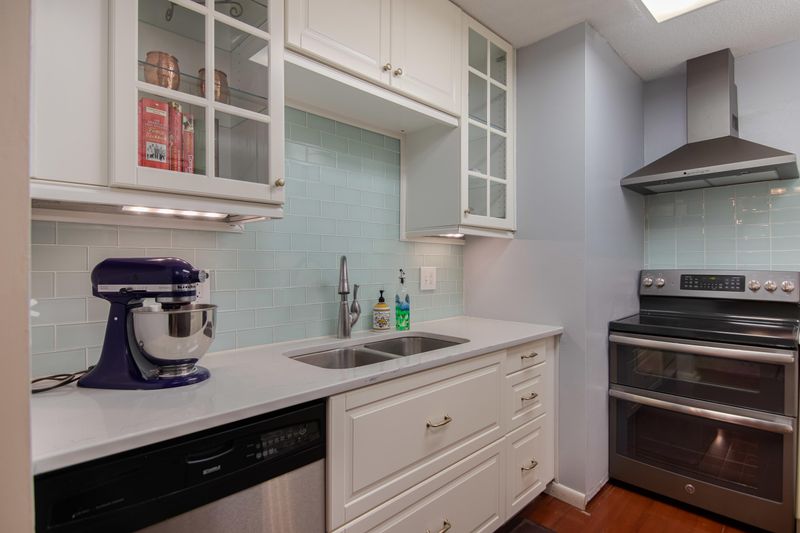 13 Townpark Ln #C, Charleston, SC 29412