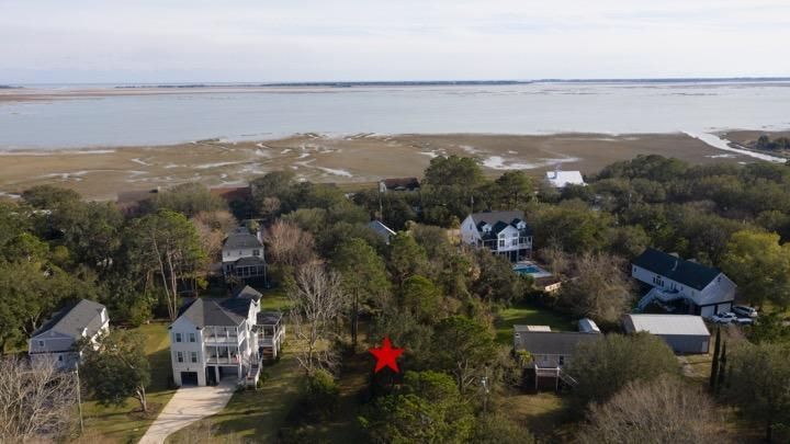 3683 Nassas St, Mount Pleasant, SC 29466