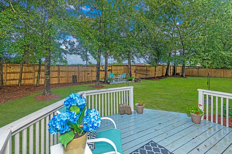 109 N Knightsbridge Ct, Goose Creek, SC 29445