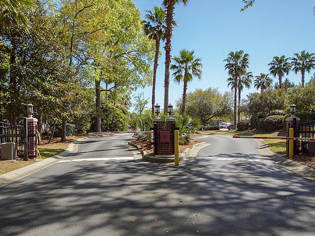 1025 Riverland Woods Pl #322, Charleston, SC 29412