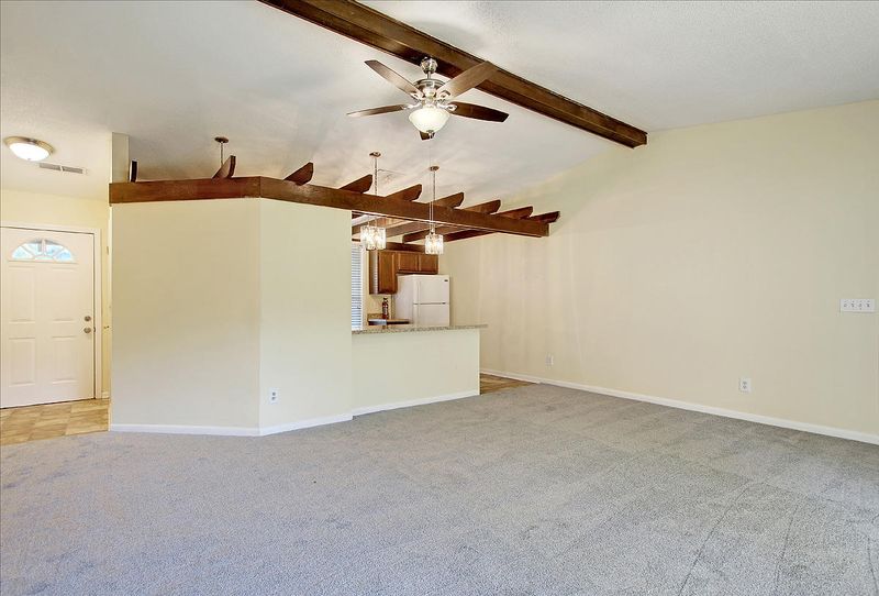 153 Aylesbury Rd #N/A, Goose Creek, SC 29445