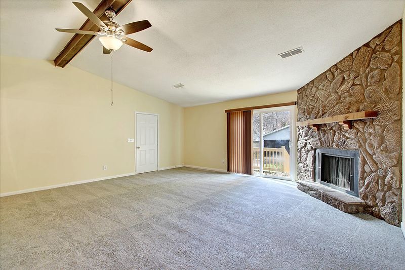 153 Aylesbury Rd #N/A, Goose Creek, SC 29445