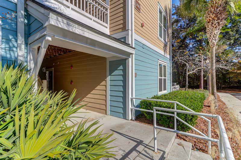 200 Bucksley Ln #108, Charleston, SC 29492
