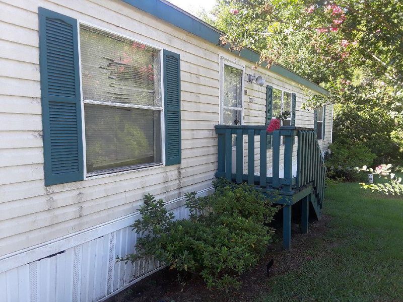 1618 Foster Creek Rd, Hanahan, SC 29410