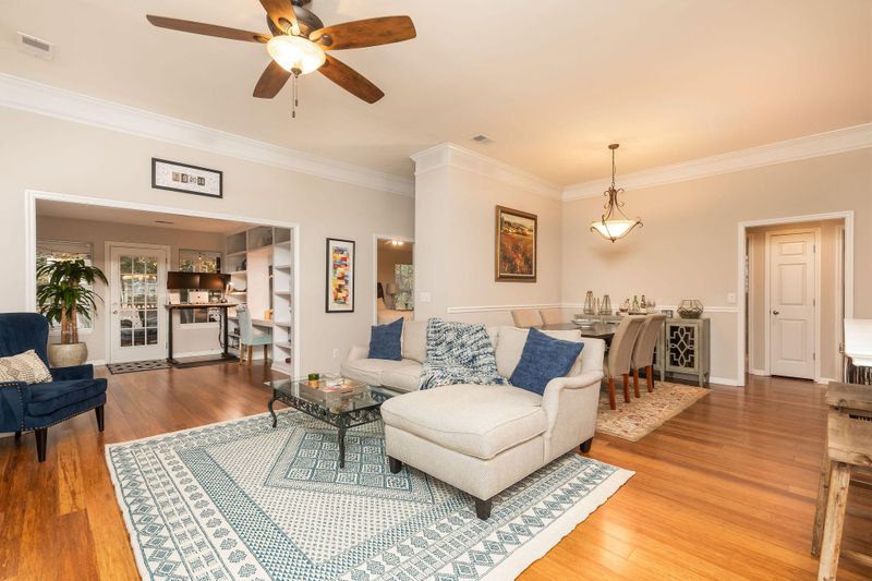 215 Historic Dr, Mount Pleasant, SC 29464