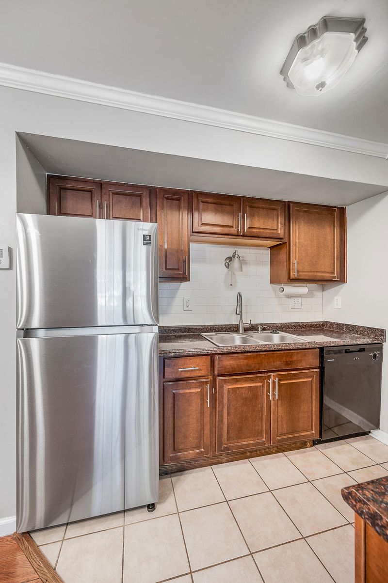 2494 Etiwan Ave #1f, Charleston, SC 29414