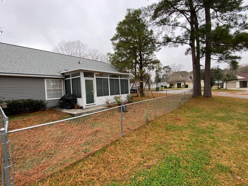 409 Hedge Way, Summerville, SC 29483